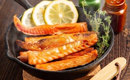 15-355 【年内発送12月15日入金まで】一夜干しサーモンハラスみりん 5袋セット within2025