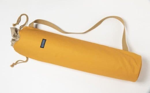 「琉球帆布」ヨガマットケースA(サフラン)- ヨガ マットケース 収納 帆布 手づくり ハンドメイド 軽い 丈夫 布 人気 シンプル おしゃれ 琉球帆布 手仕事 伝統技術 沖縄県 八重瀬町【価格改定】 (管理コード:XX076)