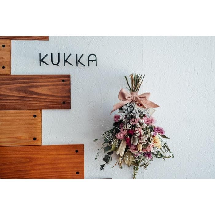 福岡市で製作したドライフラワースワッグ(ピンクブーケS)