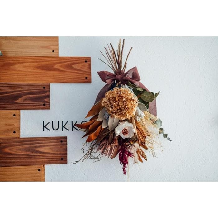 福岡市で製作したドライフラワースワッグ(ワイルドフラワーL)