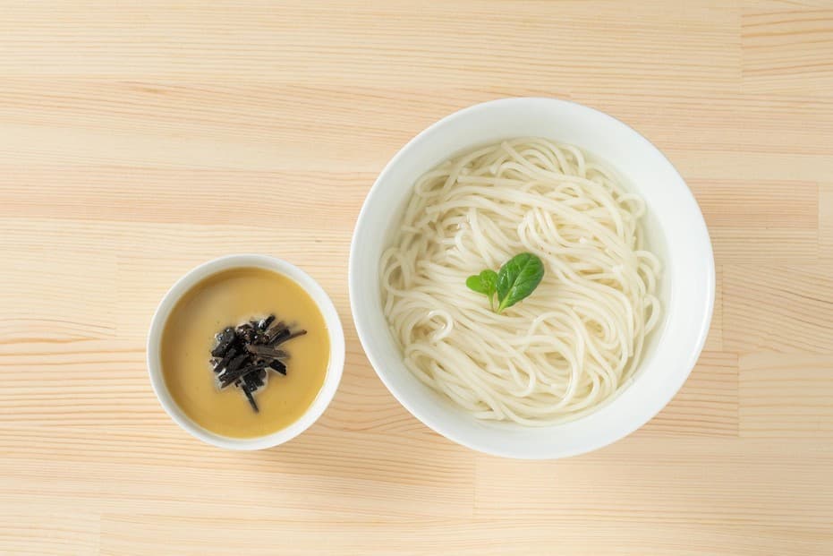 釜揚げトリュフうどん(2食入)トリュフスープ 福岡市内製造