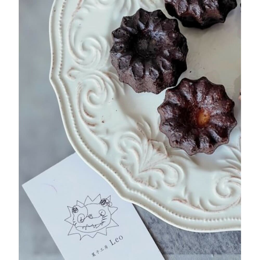 【セット】究極のバニラカヌレ&ミルクティーカヌレのセット【福岡市内製造】