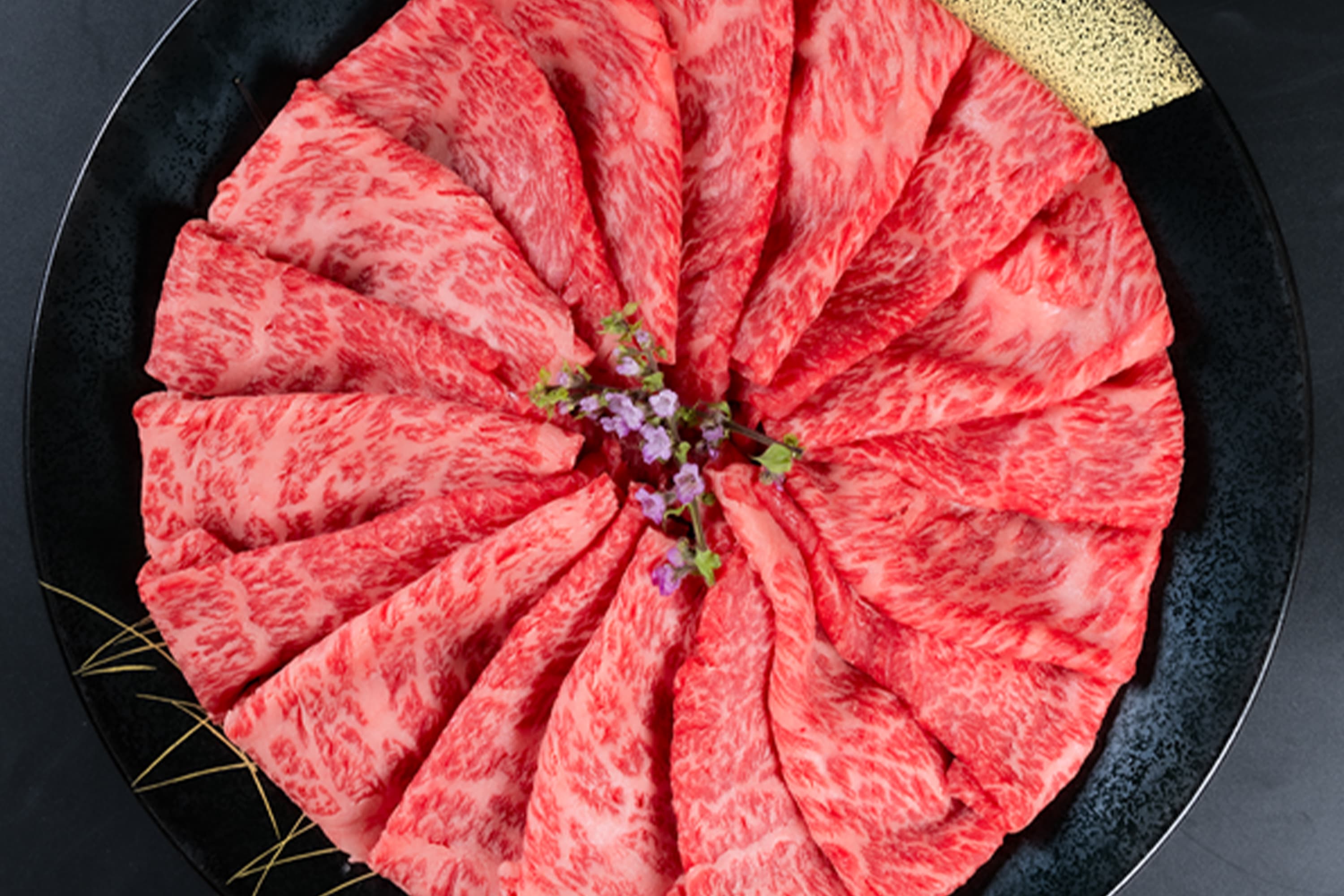 【ローソンふるさと納税限定】国産 牛肉 あか牛 極上 クラシタ ロース スライス すき焼き しゃぶしゃぶ 鍋 送料無料 肉 1.6kg 赤牛 あかうし《7-14日以内に出荷予定(土日祝除く)》 |人気の牛肉 国産牛肉 熊本牛肉 ブランド牛肉 特産牛肉---mna_fakakrst_wx_r7_30000_1600g---