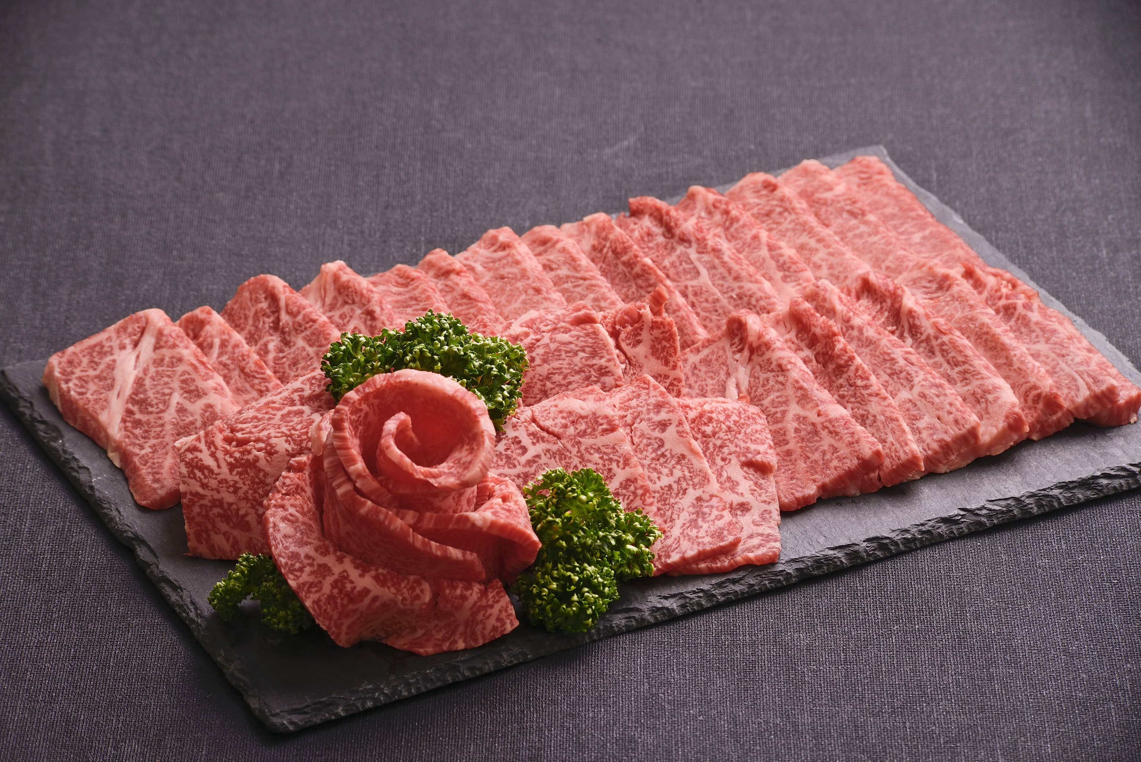 おおいた和牛 牛肉 食べ比べ セット A ( 上カルビ & 上ロース ) 計600g (300g×2種類) お肉 黒毛和牛 和牛 肉 焼肉 焼き肉 バーベキュー BBQ ギフト プレゼント カルビ ロース【1089358】