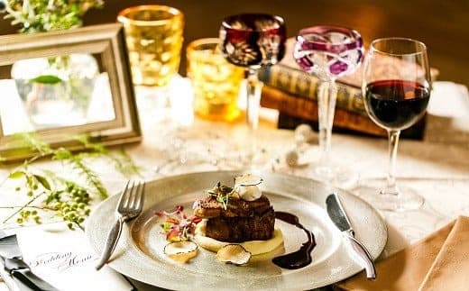 ディナーお食事ペアチケット【パティオコース】 041004 【利用券 食事券 招待券 優待券 飲食券 チケット お食事券 ギフト プレゼント デート】 (管理コード:041004)